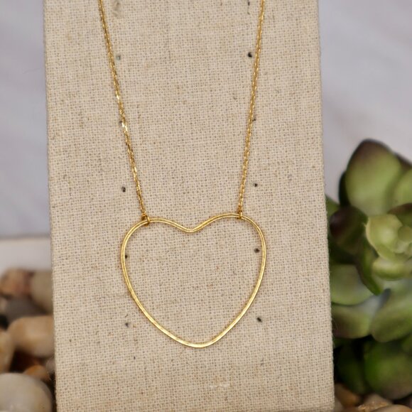 Gold Heart Geometric Triangle Shape Necklace - Picture 4 of 4